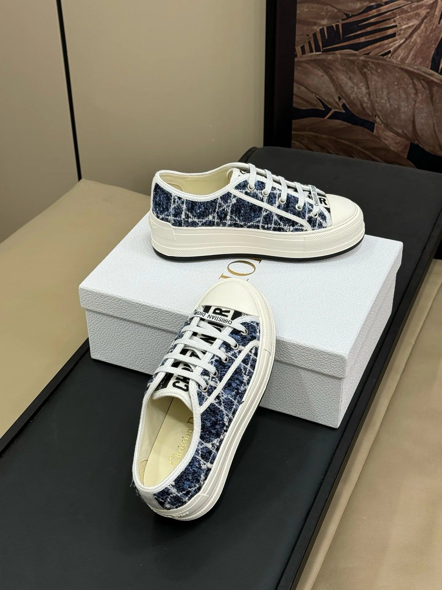 DIOR SNEAKER