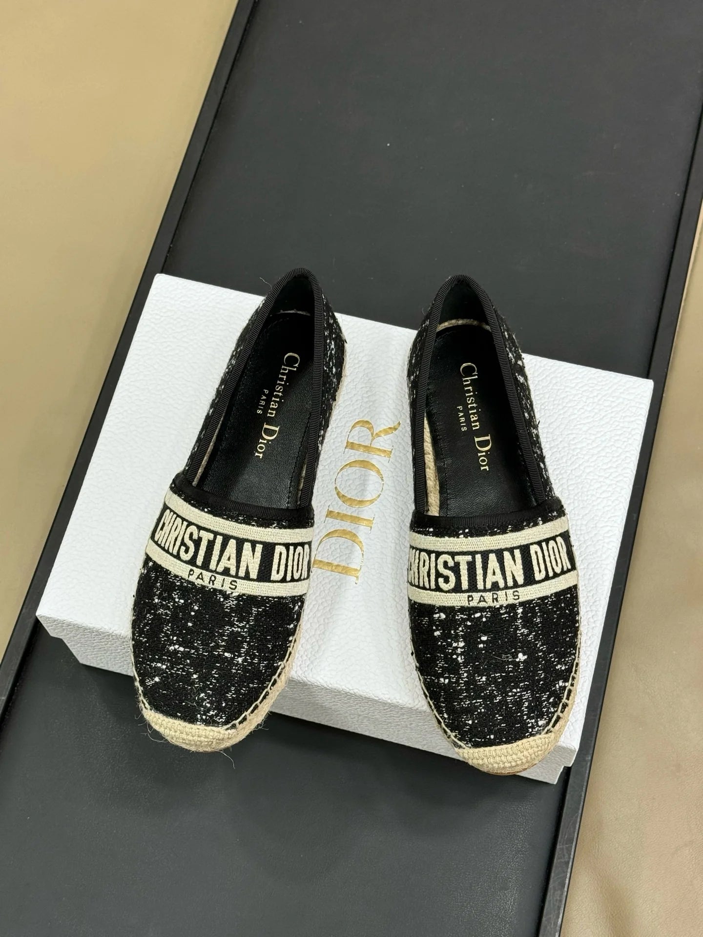 DIOR SNEAKER
