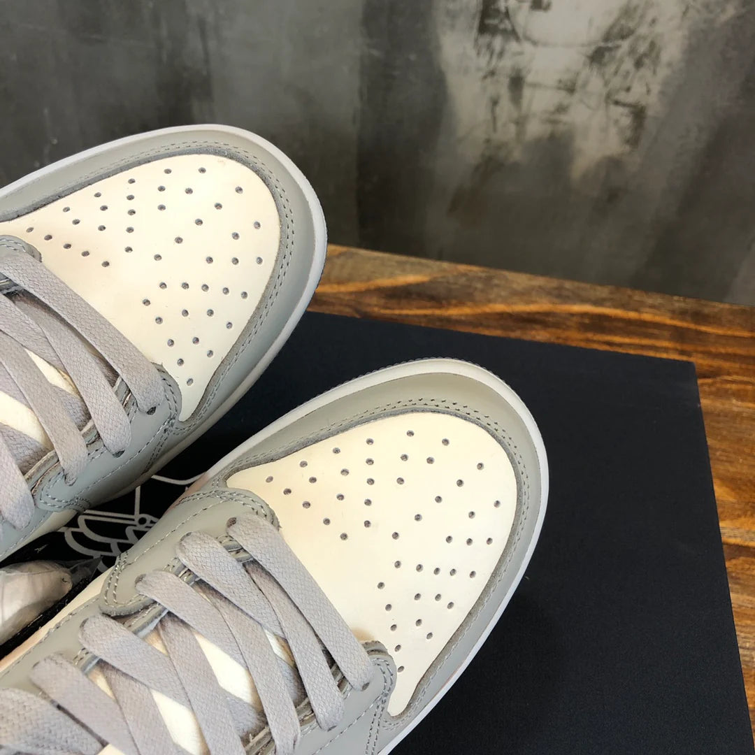 DIOR SNEAKER