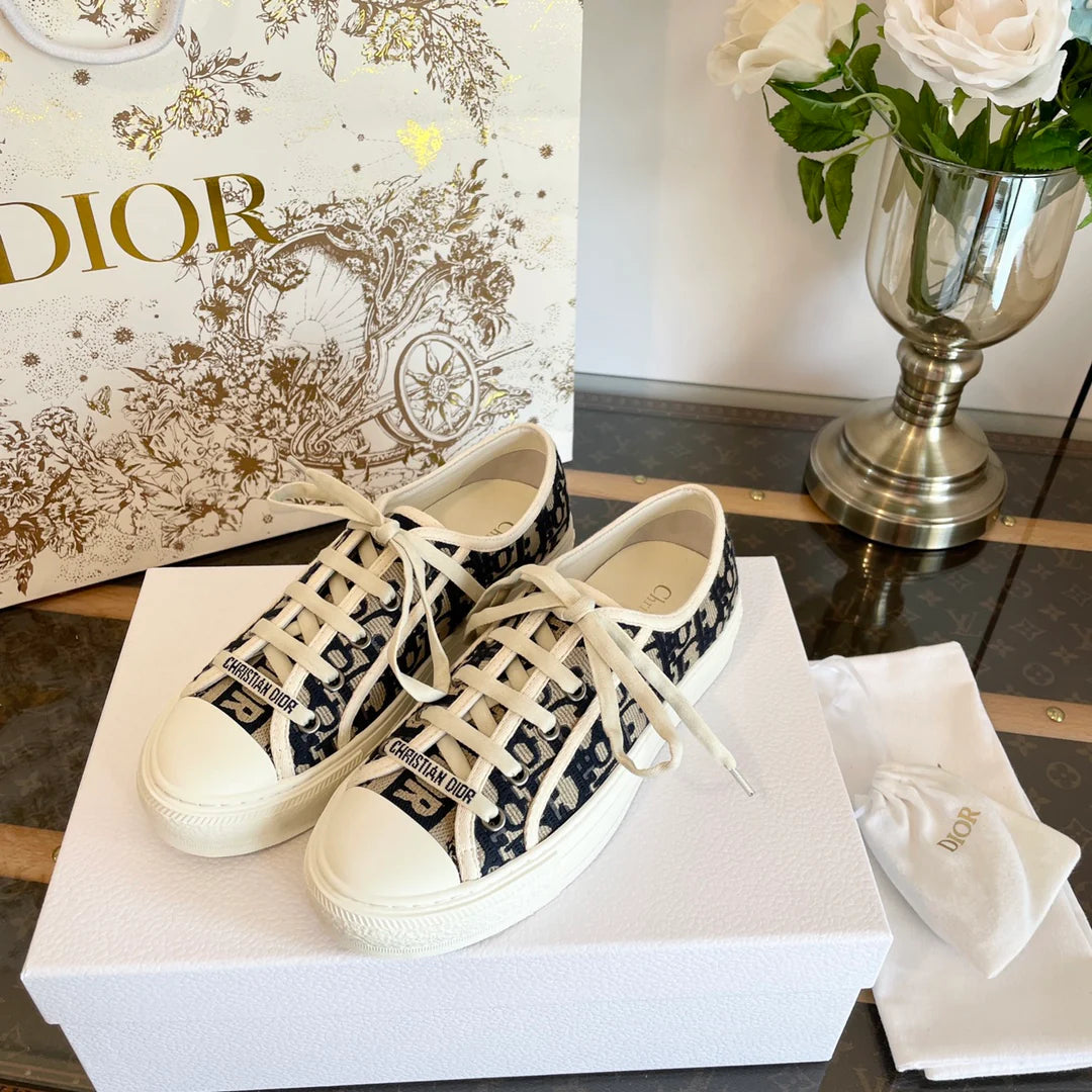 DIOR SNEAKER