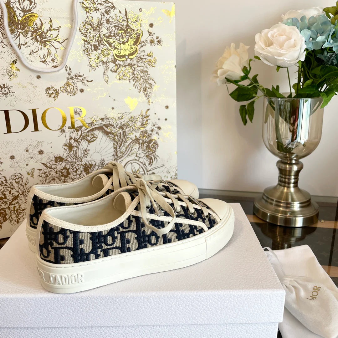 DIOR SNEAKER