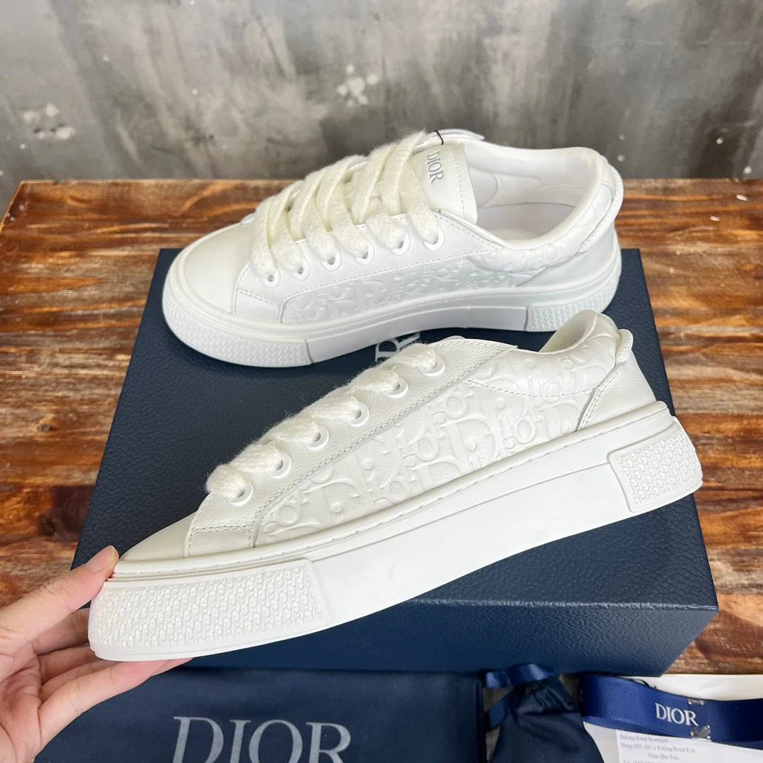 DIOR SNEAKER