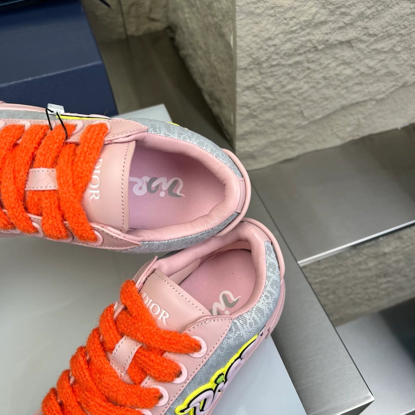 DIOR SNEAKER