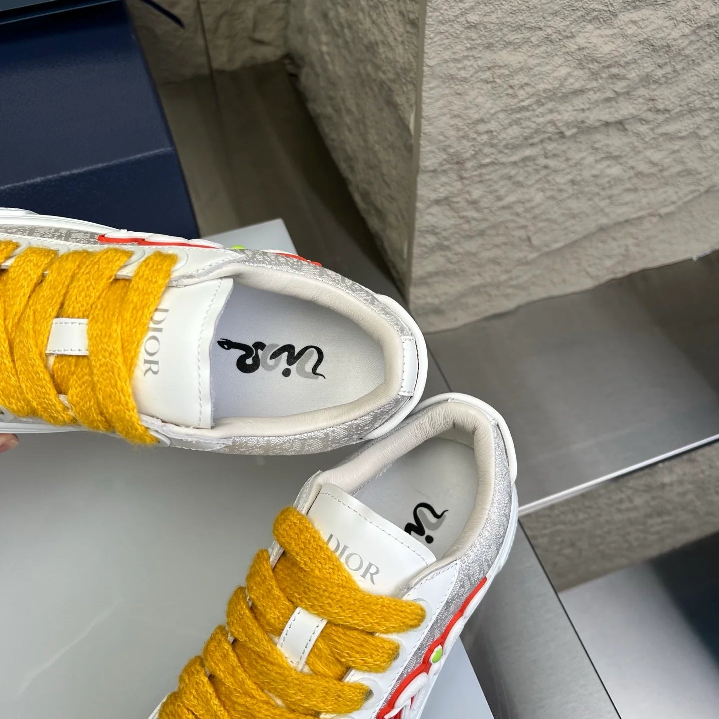 DIOR SNEAKER