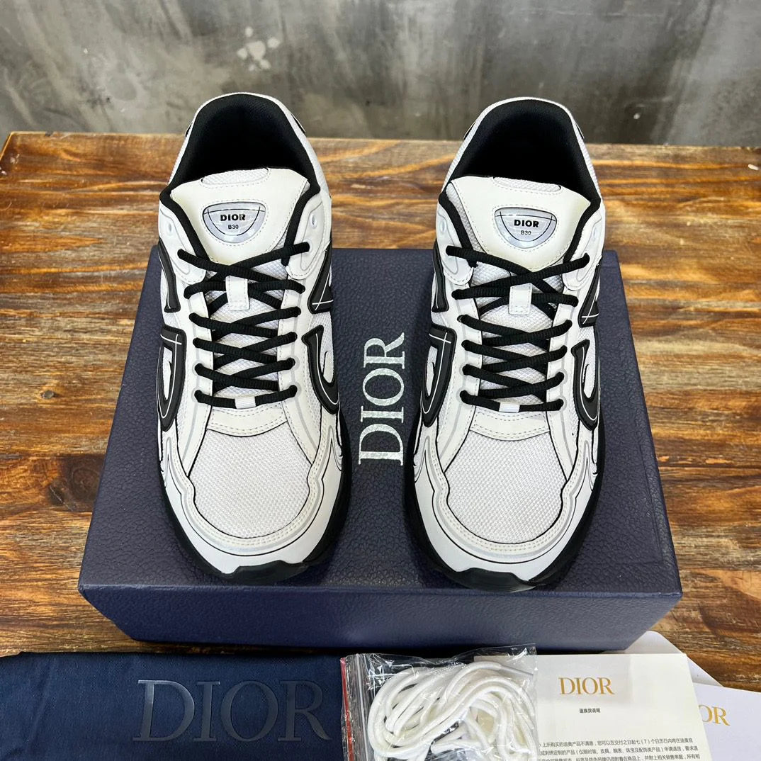 DIOR SNEAKER