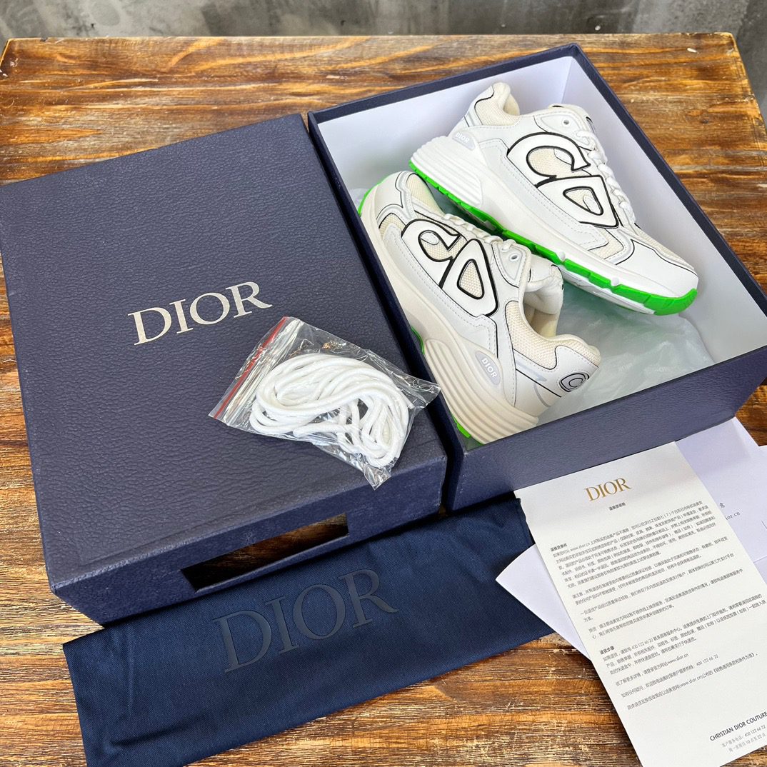 DIOR SNEAKER