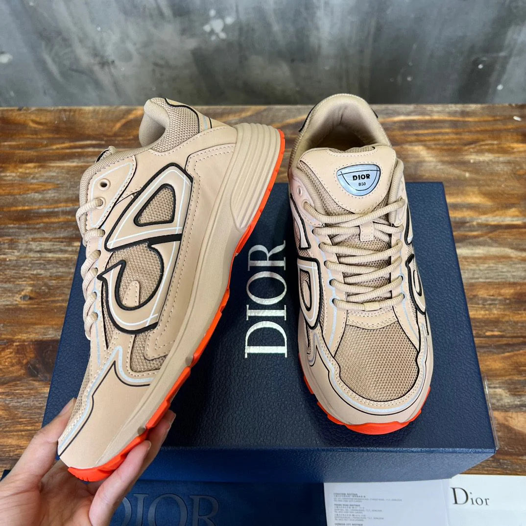 DIOR SNEAKER
