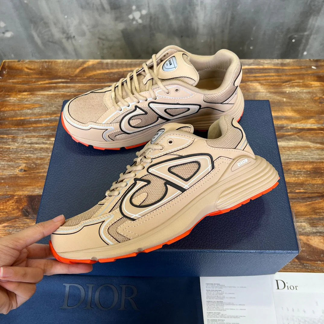 DIOR SNEAKER