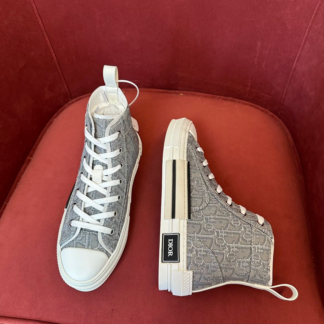 DIOR SNEAKER