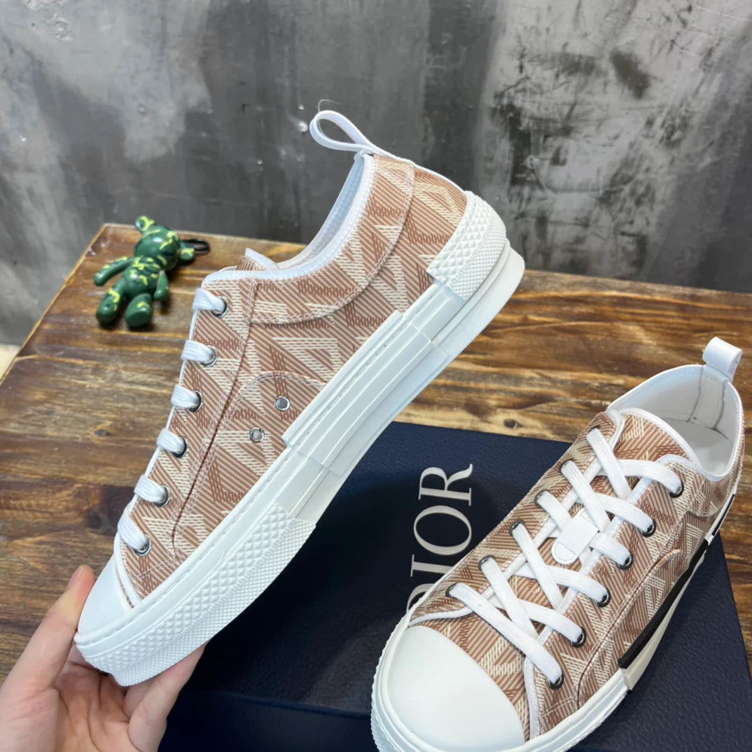 DIOR SNEAKER