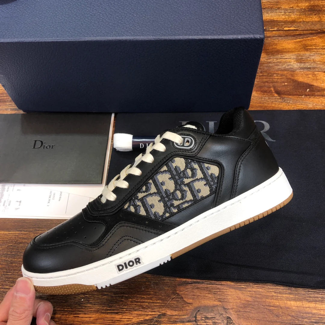 DIOR SNEAKER