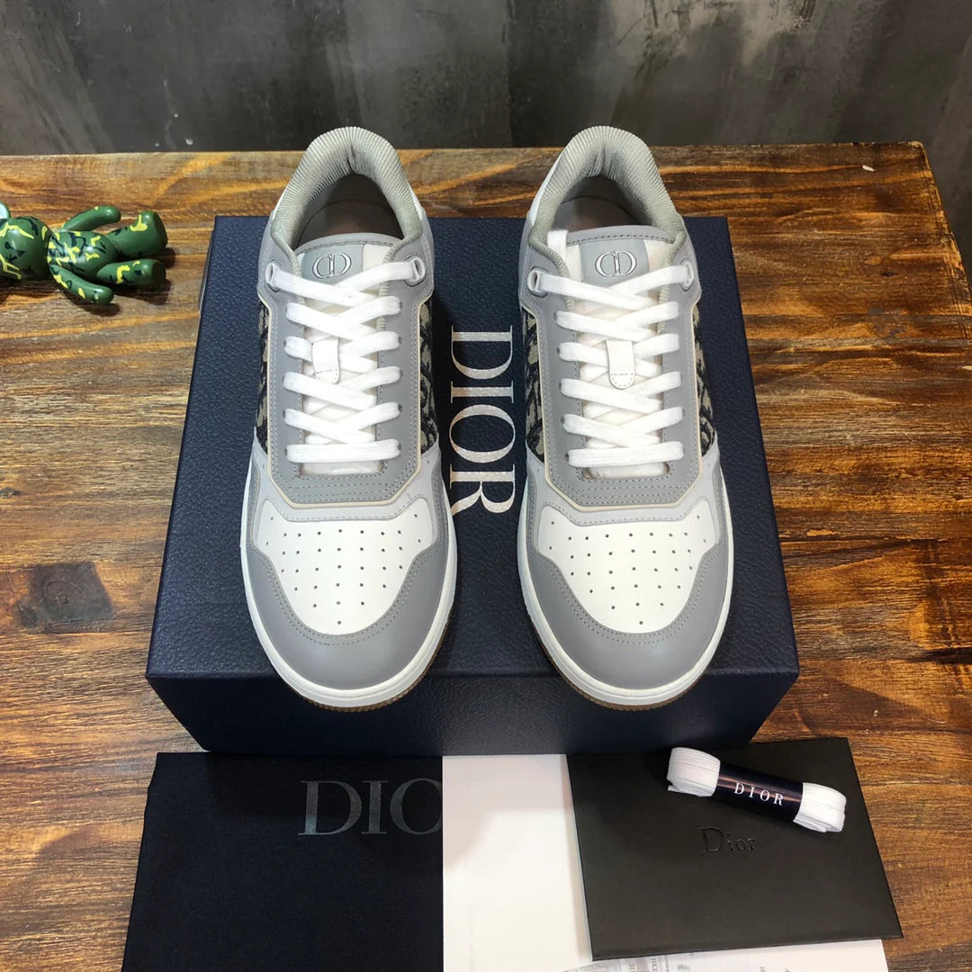 DIOR SNEAKER