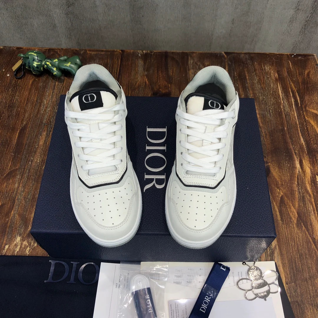 DIOR SNEAKER