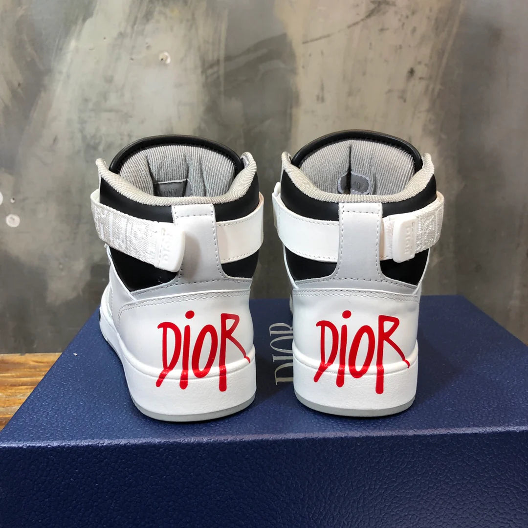 DIOR SNEAKER