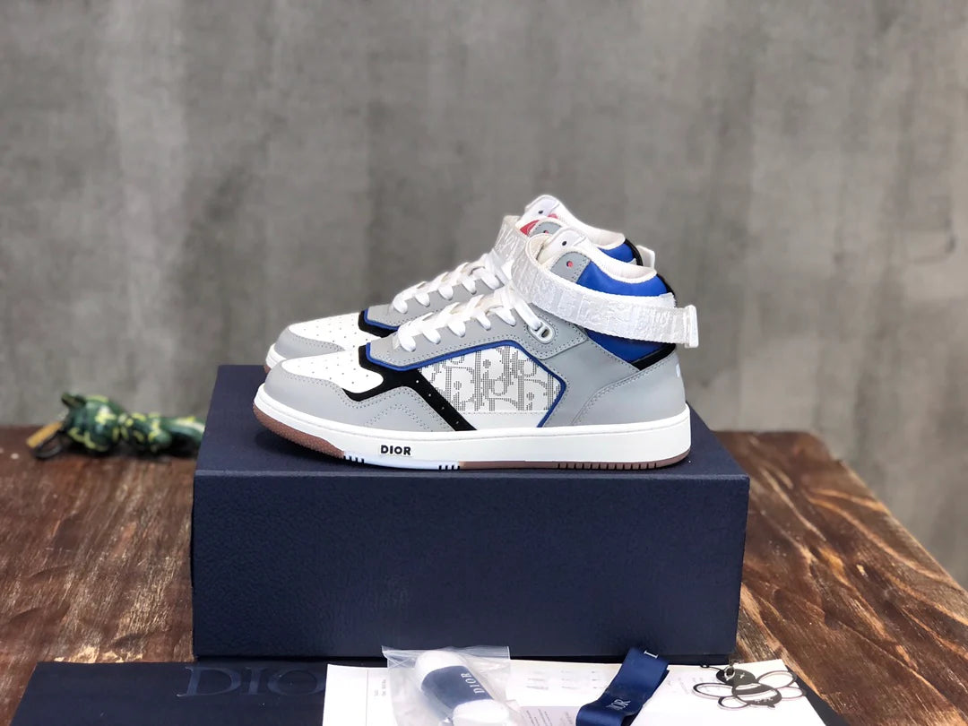 DIOR SNEAKER