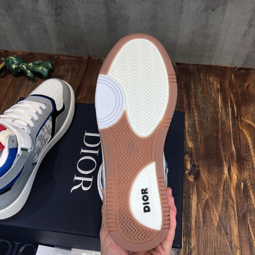 DIOR SNEAKER