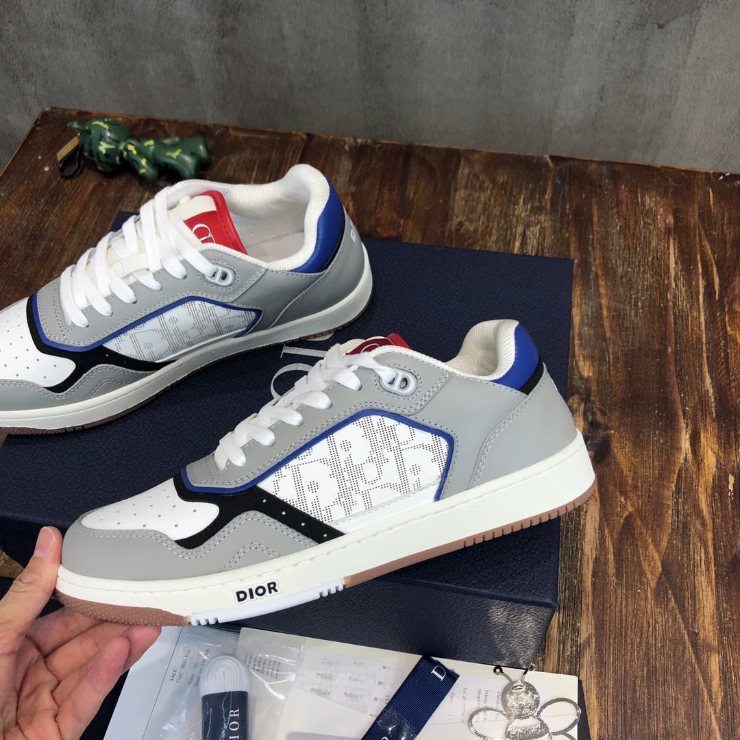 DIOR SNEAKER