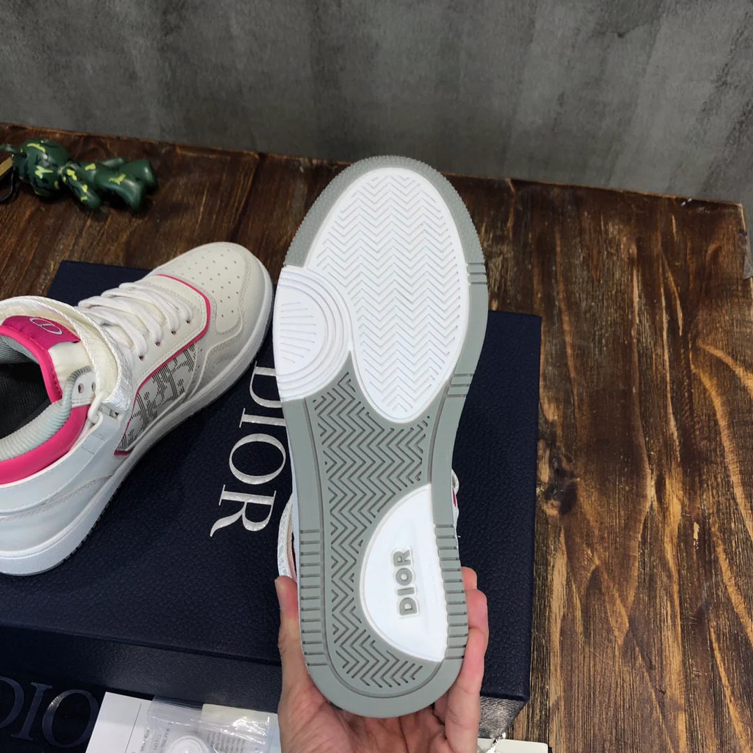 DIOR SNEAKER