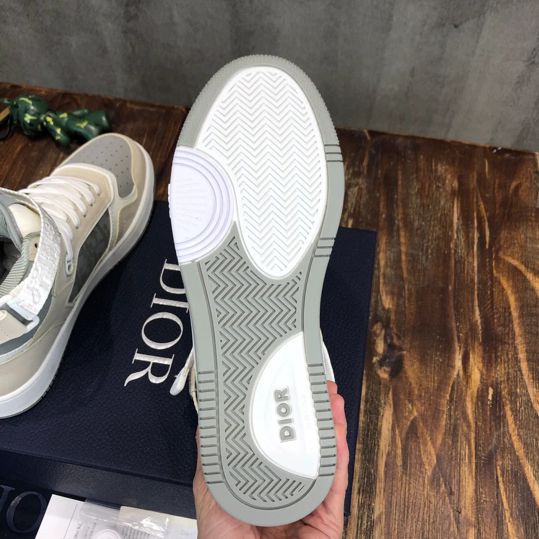 DIOR SNEAKER