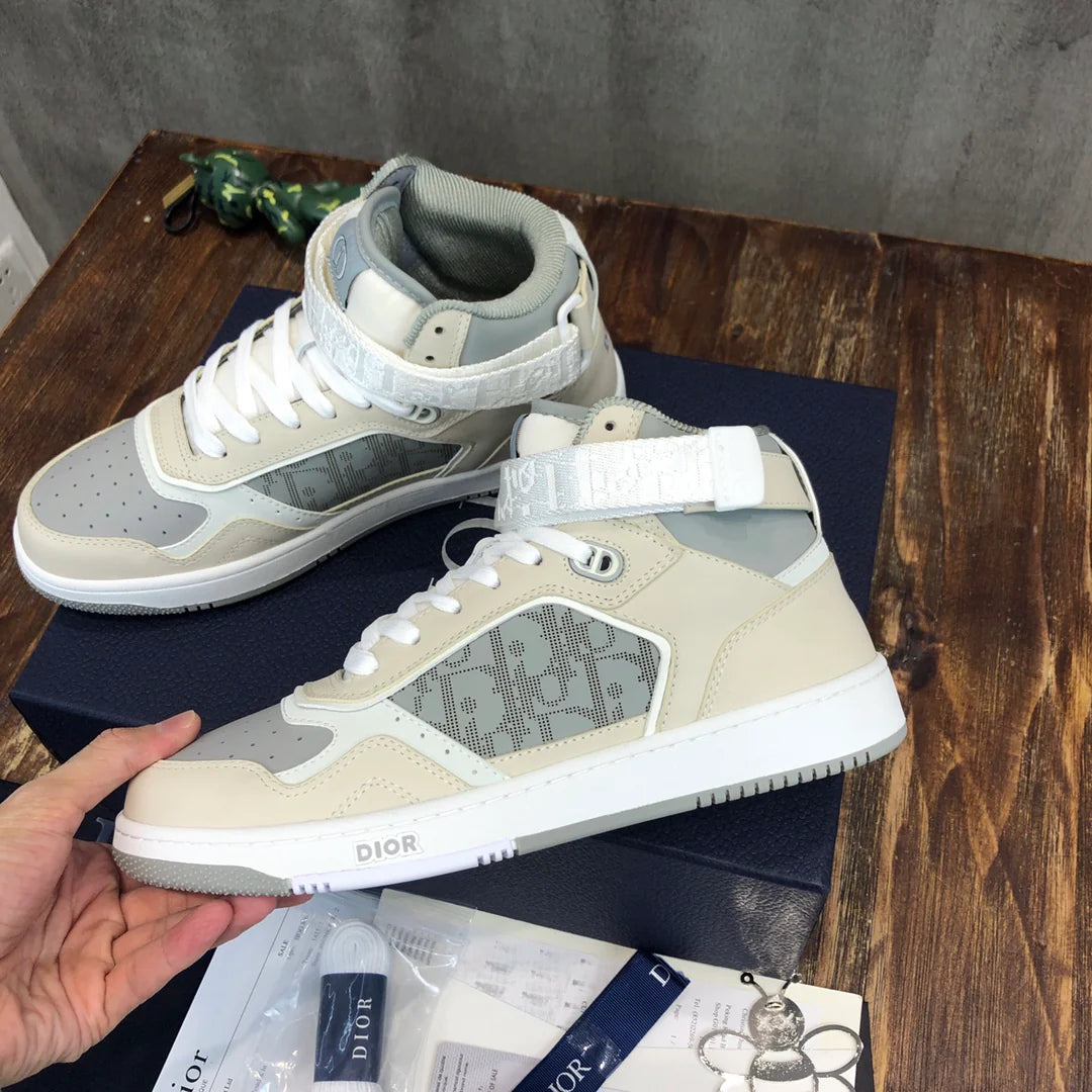 DIOR SNEAKER