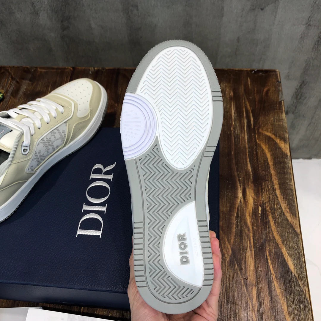 DIOR SNEAKER