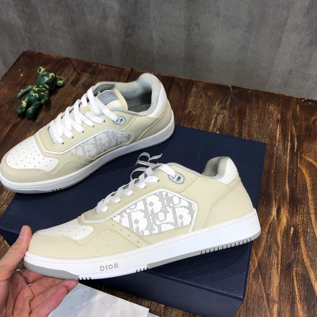 DIOR SNEAKER