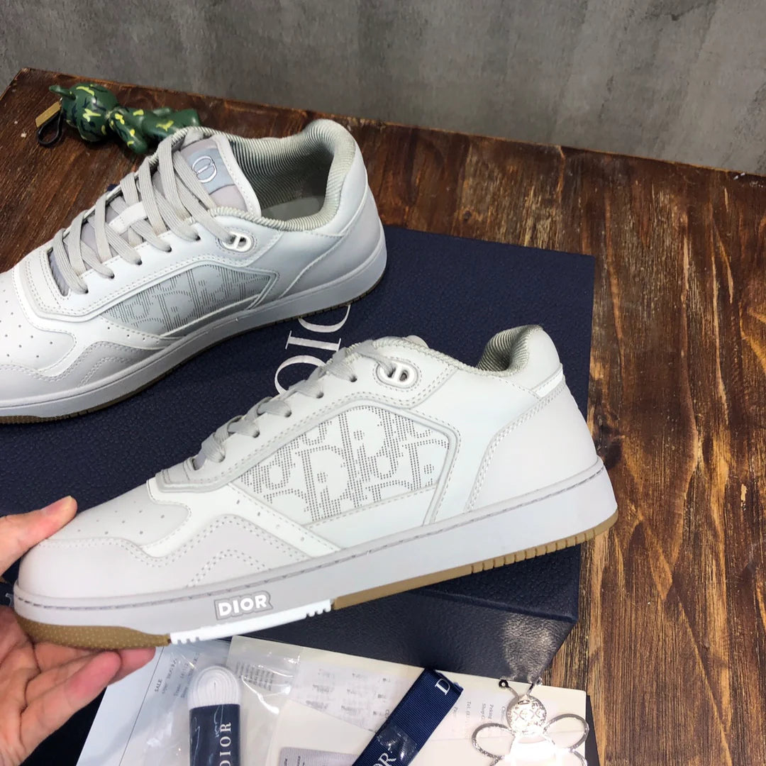DIOR SNEAKER