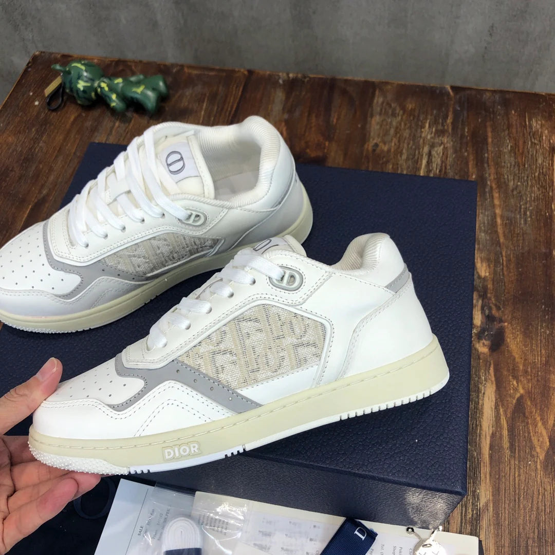 DIOR SNEAKER