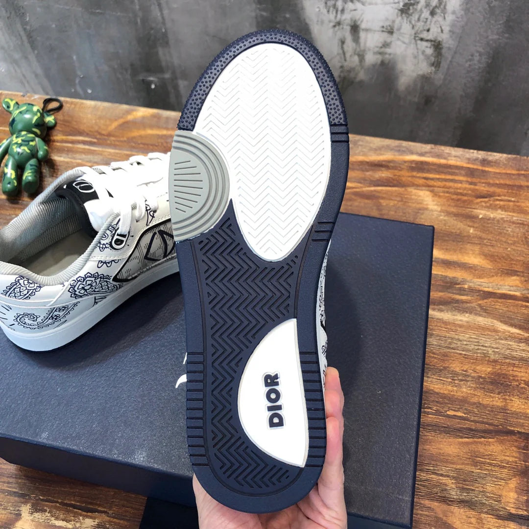 DIOR SNEAKER