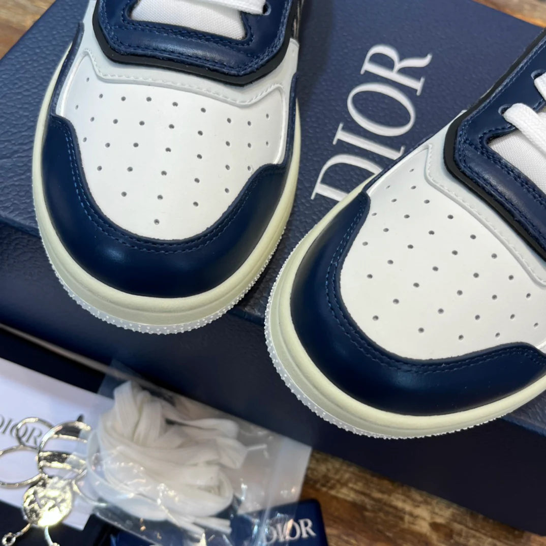 DIOR SNEAKER