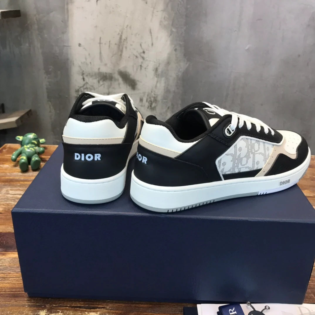 DIOR SNEAKER