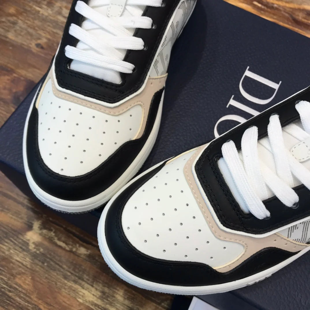 DIOR SNEAKER