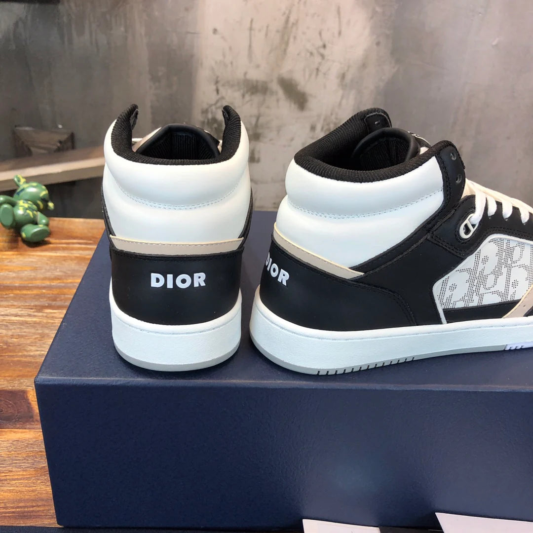 DIOR SNEAKER