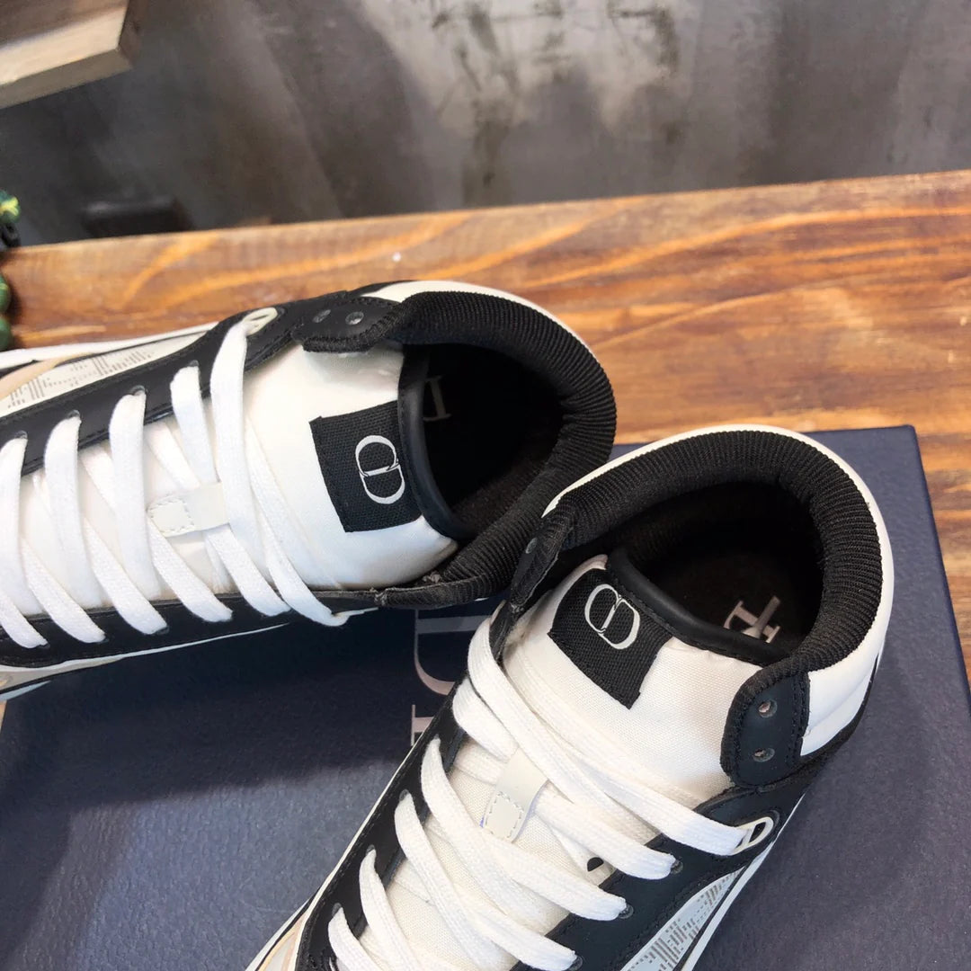 DIOR SNEAKER