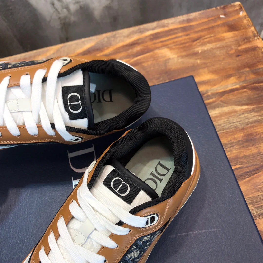 DIOR SNEAKER
