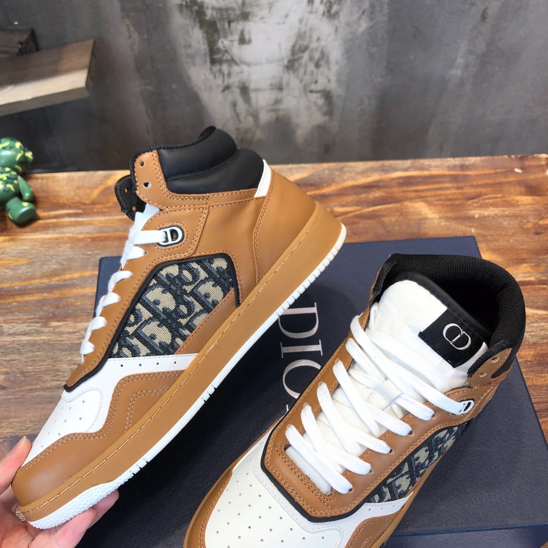 DIOR SNEAKER
