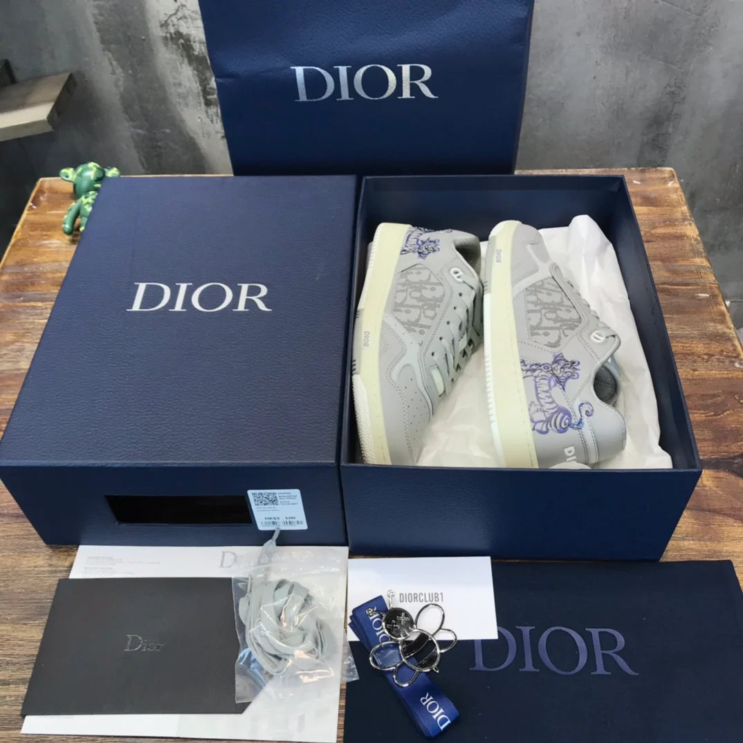 DIOR SNEAKER