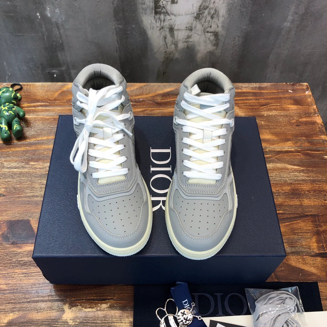 DIOR SNEAKER