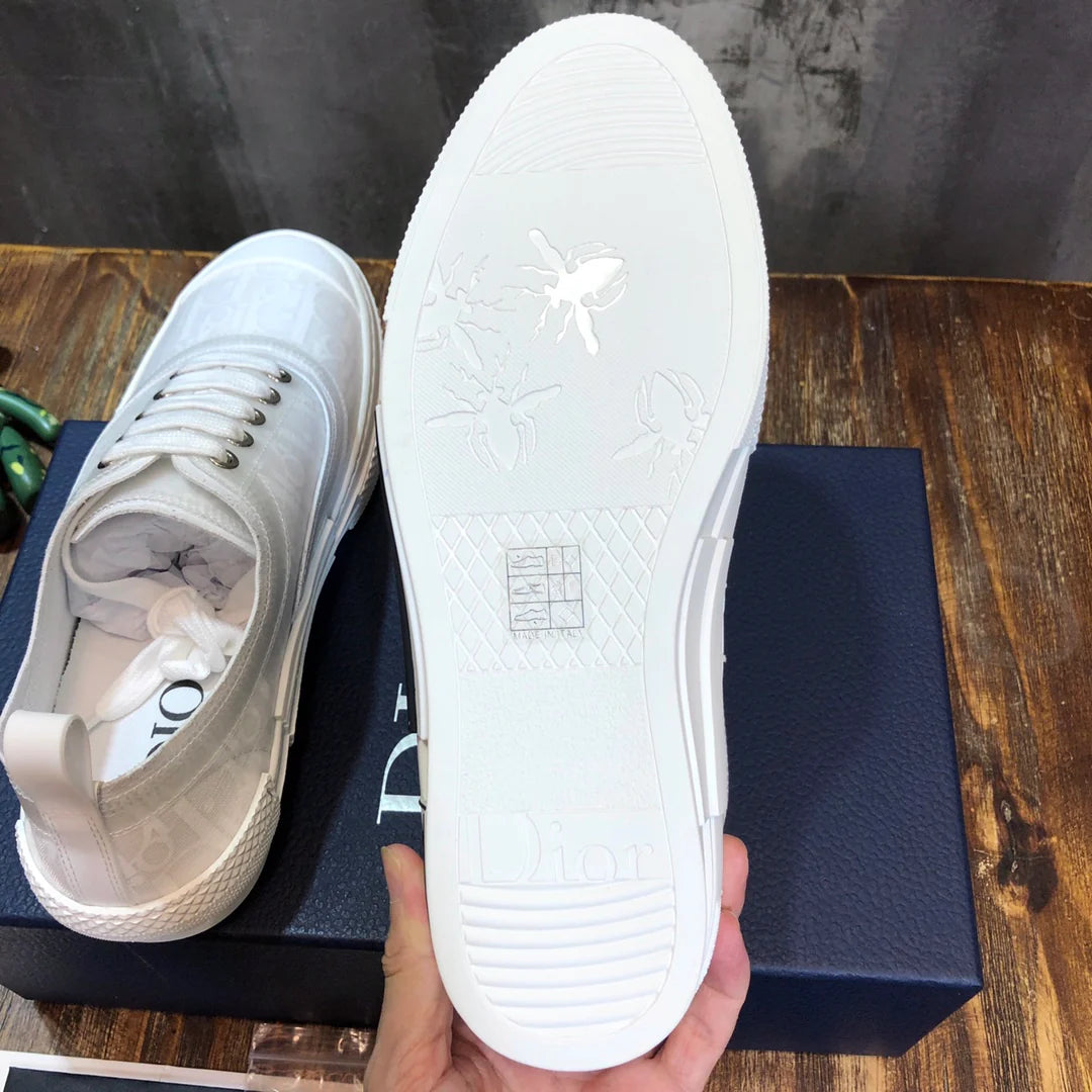 DIOR SNEAKER