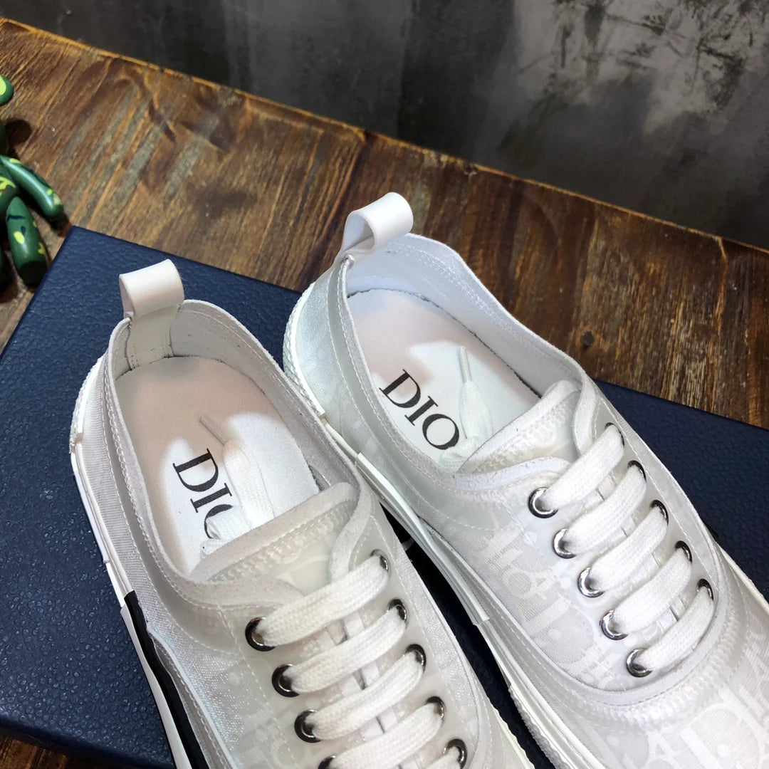 DIOR SNEAKER