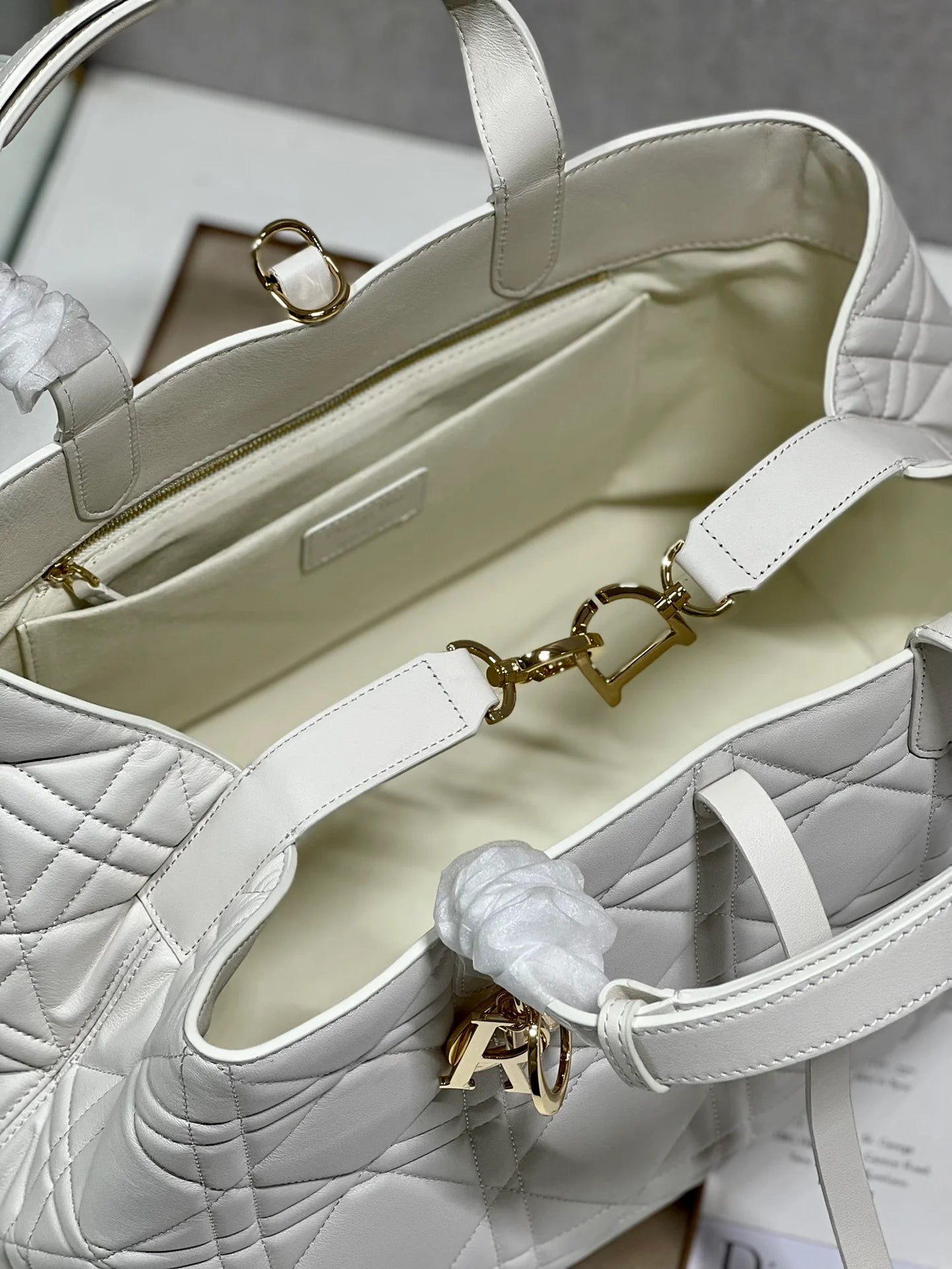 DIOR THE LADY 95 22 BAG