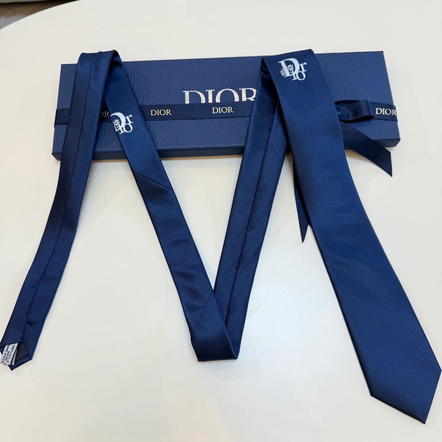 DIOR TIE
