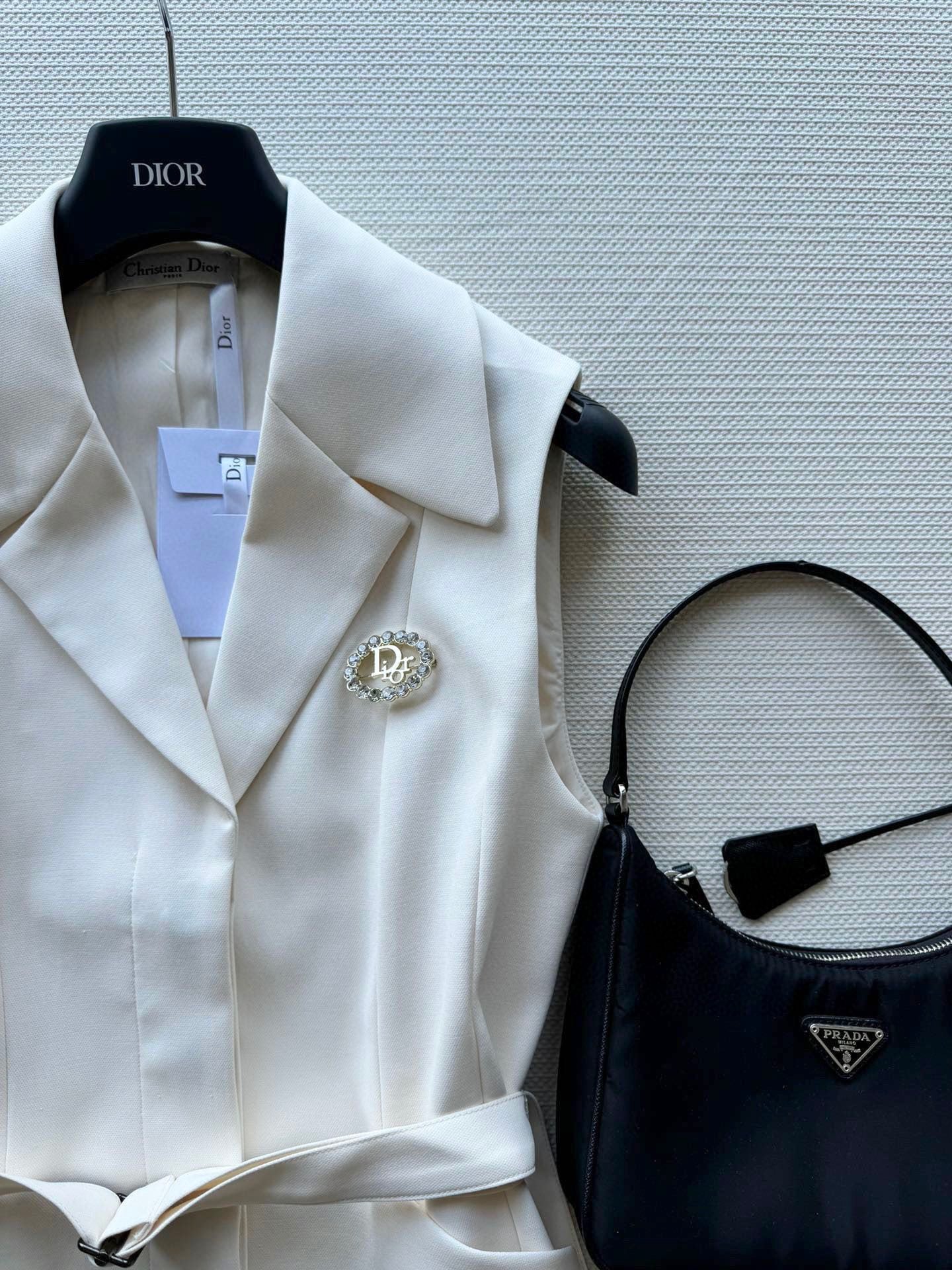DIOR TOPS