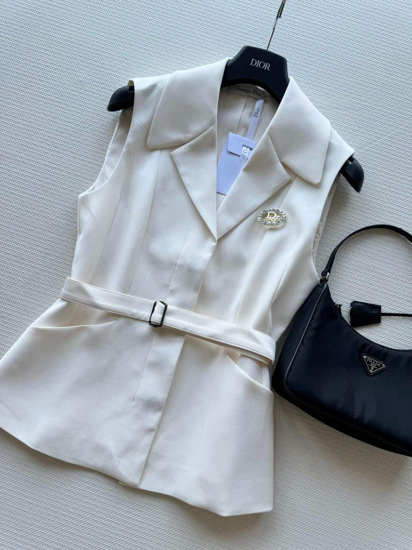 DIOR TOPS