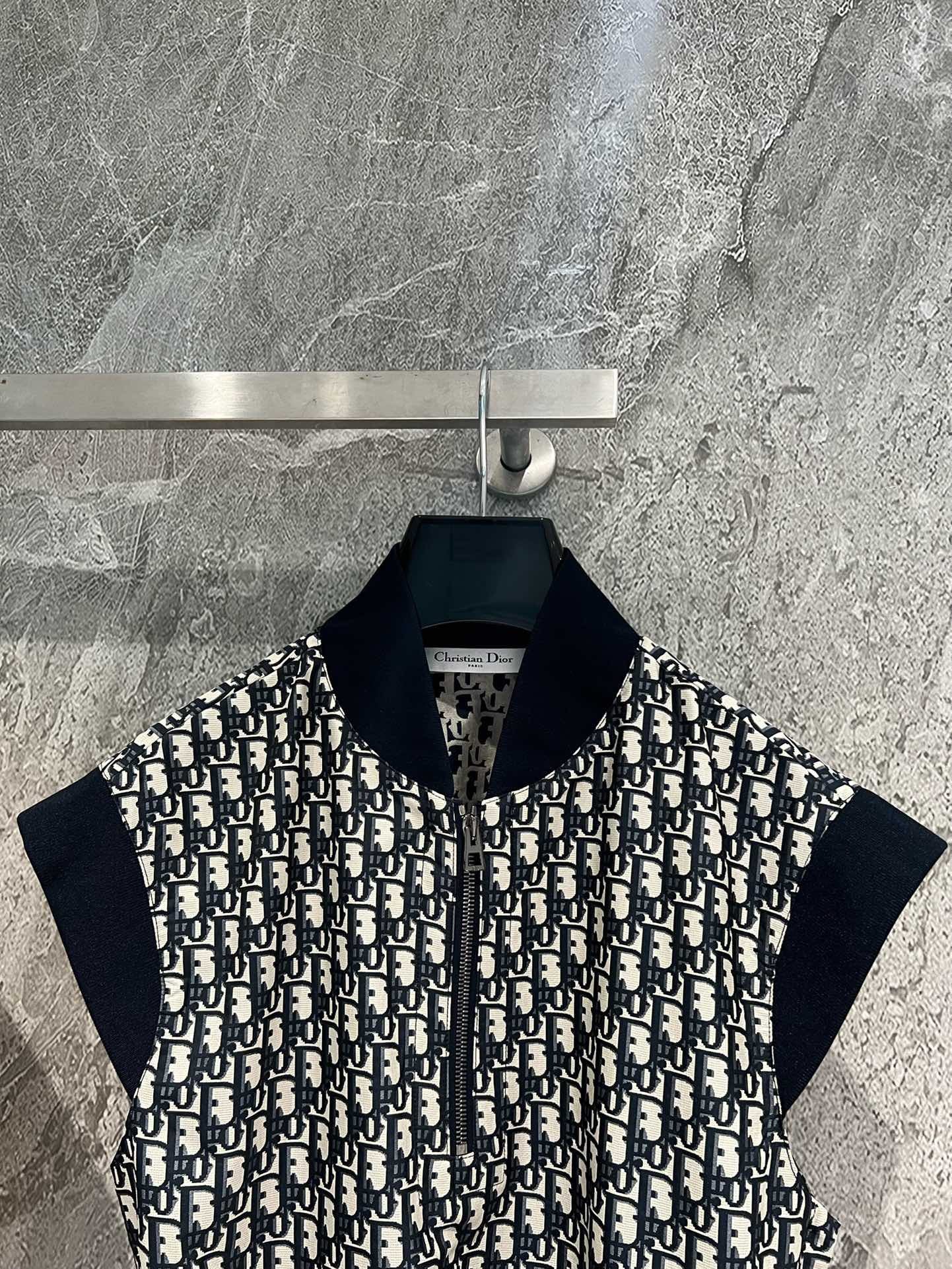 DIOR TOPS