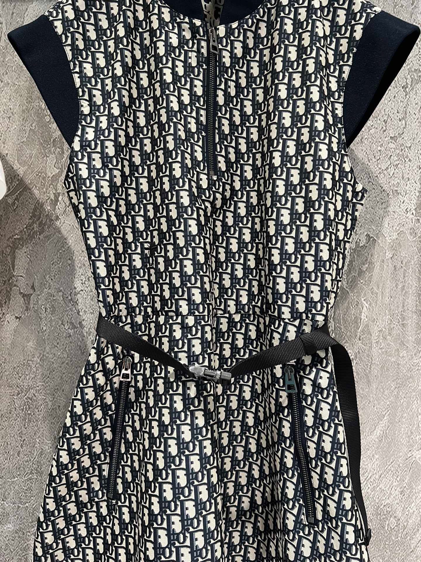 DIOR TOPS