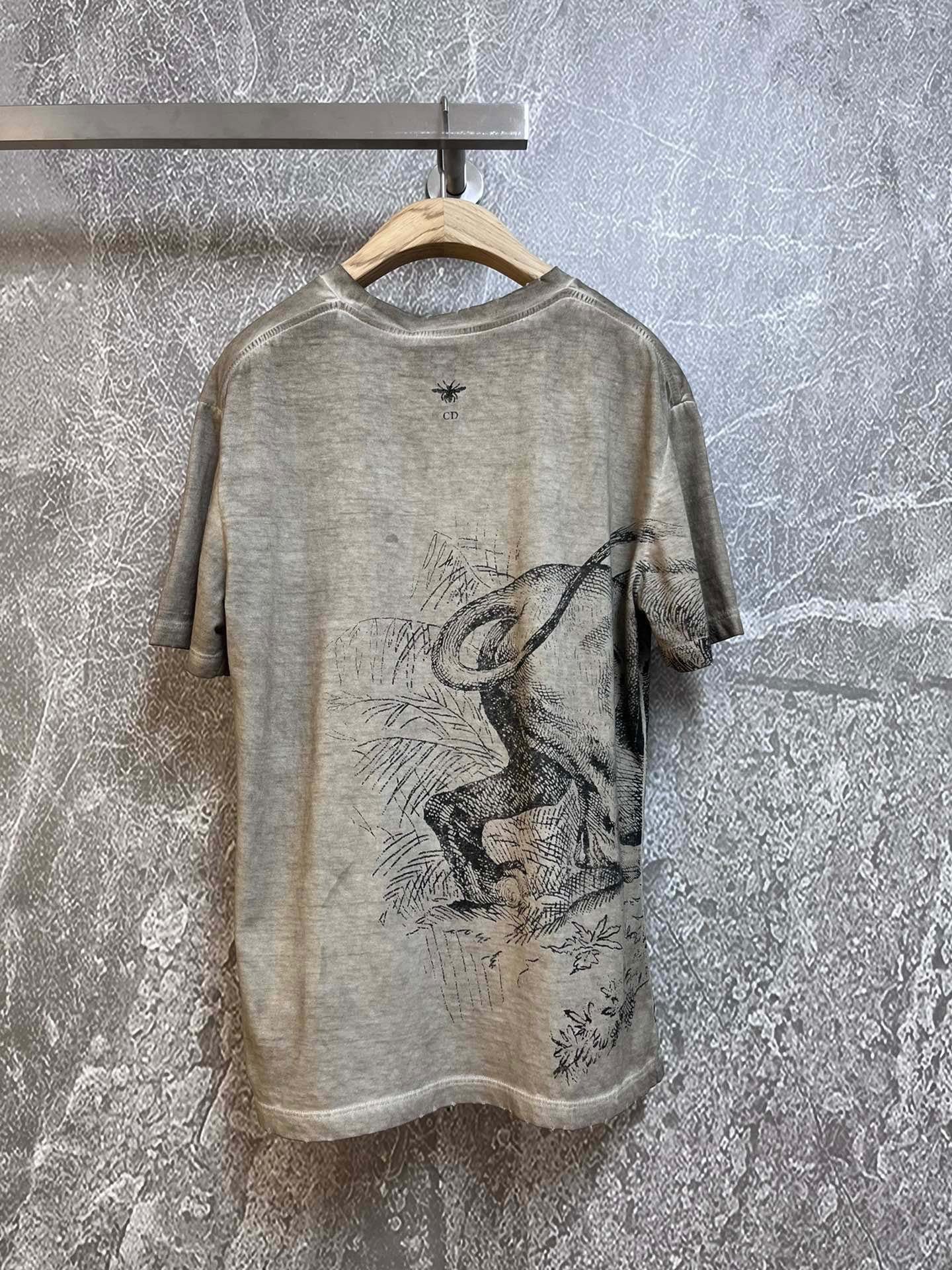 DIOR TOPS