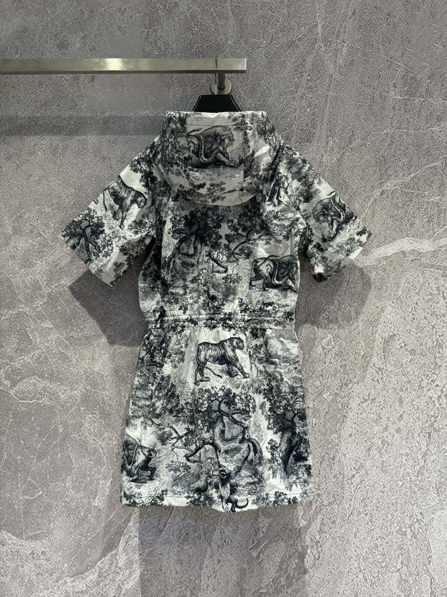 DIOR TOPS