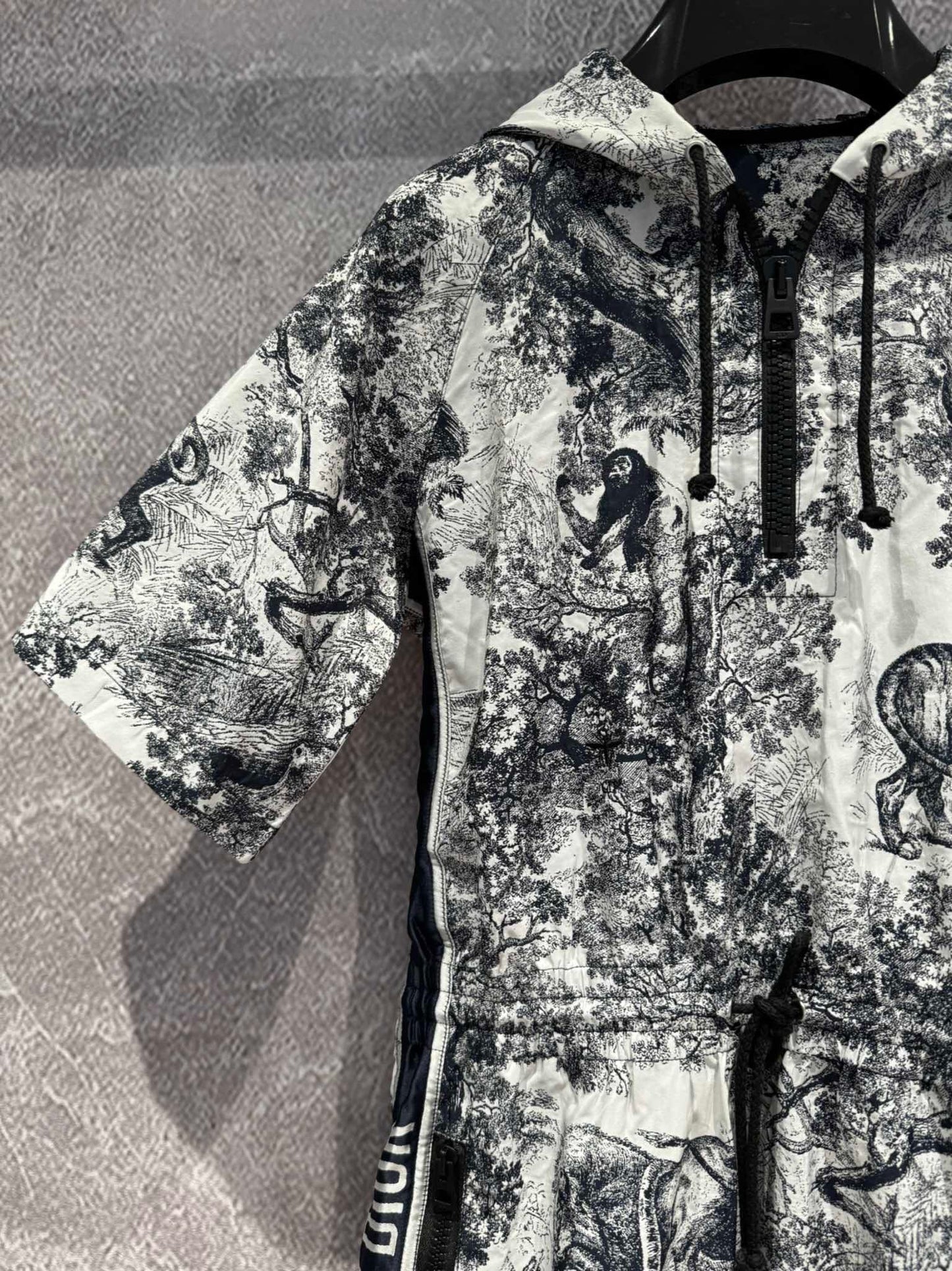 DIOR TOPS
