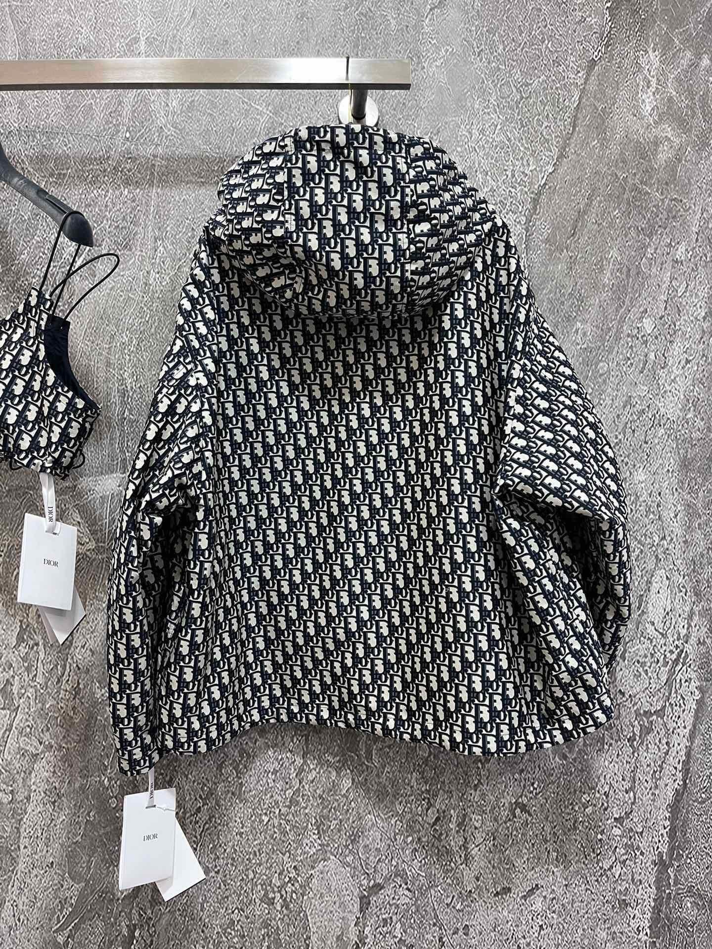 DIOR TOPS